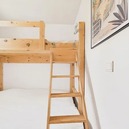 4 Personnes Vue Et Balcon * Pornic